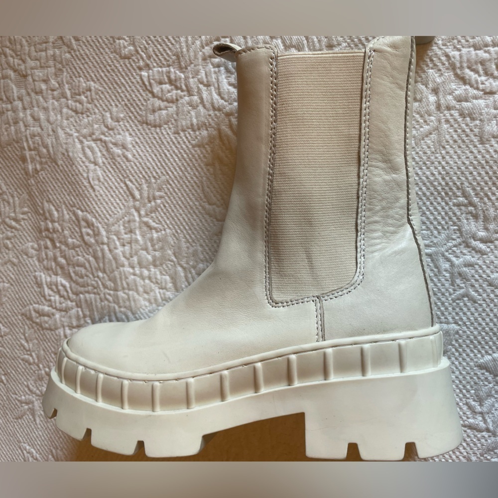 Steve Madden Barclay leather upper boots NWOT - Picture 4 of 8